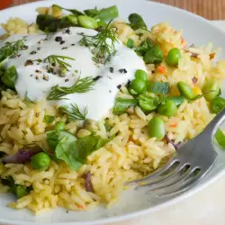 Оризова салата с бакла