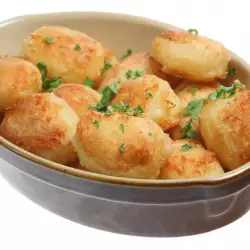 Апетитни картофени бухтички с шунка