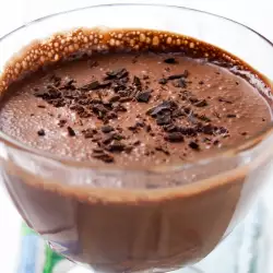 Млечно-шоколадов мус с инстантно кафе