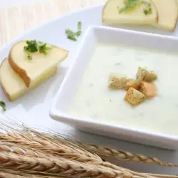 Шопска супа от настъргани картофи