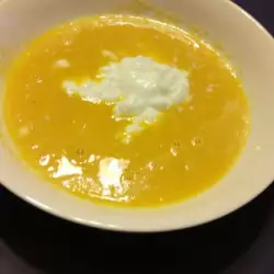 Карибска супа от моркови с кокосово мляко