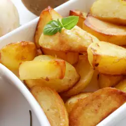 Картофи, печени във вода