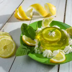 Желе с лимон