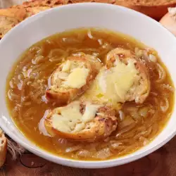 Лионска лучена супа