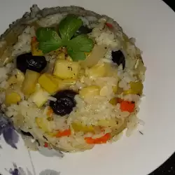 Тиквички с ориз и маслини на фурна