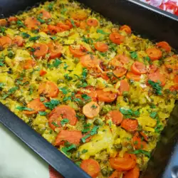 Ориз със замразени зеленчуци и шафран