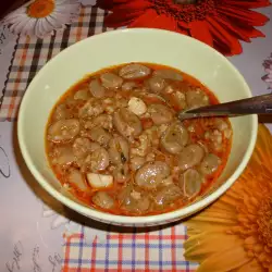 Гъста супа от бакла и чесън