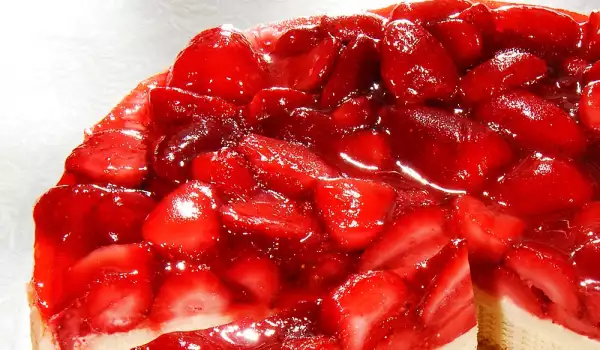Желирана ягодова торта