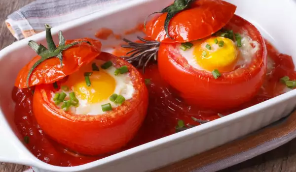 Пълнени домати с шунка