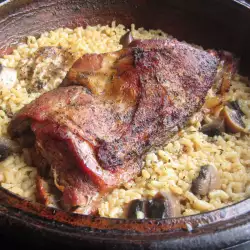 Ориз с месо и печурки