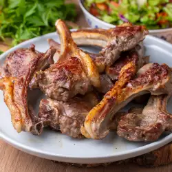 Най-вкусните агнешки котлети на тиган или скара