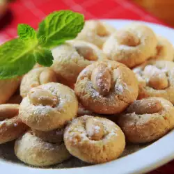 Плоски бадемови бисквити