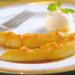 Десерт с банани и портокалова кора