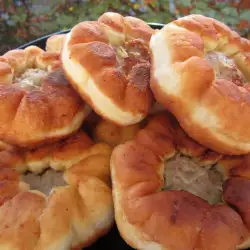 Руски беляши (пирожки с кайма)
