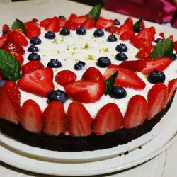 Безглутенова ягодова торта