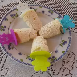 Ванилов сладолед с бисквити