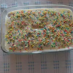 Бисквитена торта с нишесте и ванилия