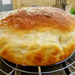 Бял хляб със суроватка