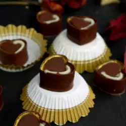 Домашни шоколадови бонбони за влюбени