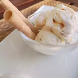 Домашен карамелен сладолед