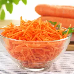 Морковена салата с магданоз