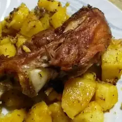 Свински джолан с картофи на фурна