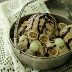 Домашен шоколадов сладолед с криспи