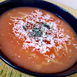 Доматена супа за деца