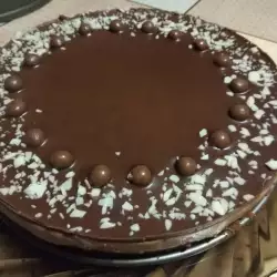Шоколадова торта с фъстъчено масло