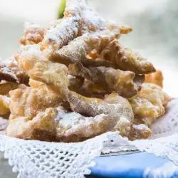 Беларуски десерт Ушички