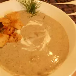 Гъбена крем супа с манатарки и печурки