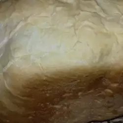 Бял хляб с кисело мляко в хлебопекарна