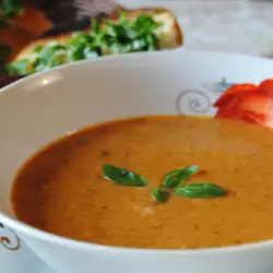 Италианска доматена супа с резене