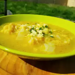 Вегетарианска супа с карфиол