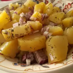 Класическа картофена салата