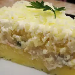Солена торта с кисели краставички