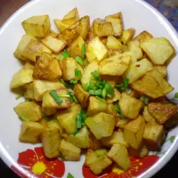 Картофи на фурна със зелен лук