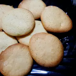 Коледни бисквити с карамфил