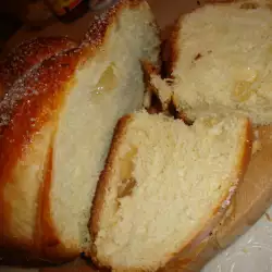 Козунак с локум в хлебопекарна