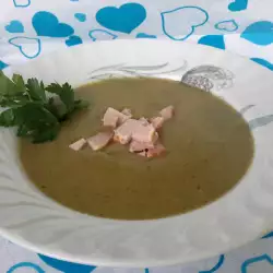 Грахова крем супа с бекон