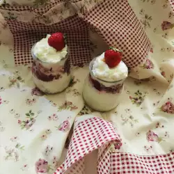 Десерт в чаша със стевия