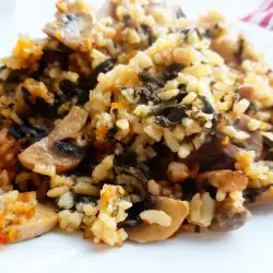 Ориз на фурна с гъби