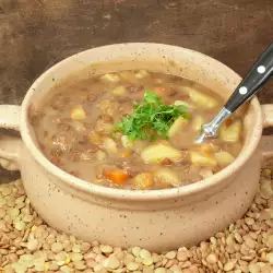 Супа от леща с картофи