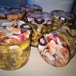 Мариновани печурки с бяло вино