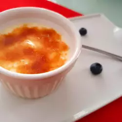 Десерт с маскарпоне и кафява захар