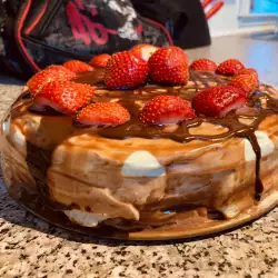 Домашна торта с маскарпоне и ягоди