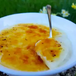 Десерт със сметана без яйца