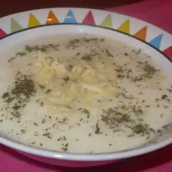 Млечна супа с кашкавал