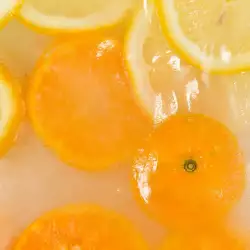 Десерт с портокали без яйца