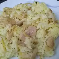 Ориз на тиган с пиле